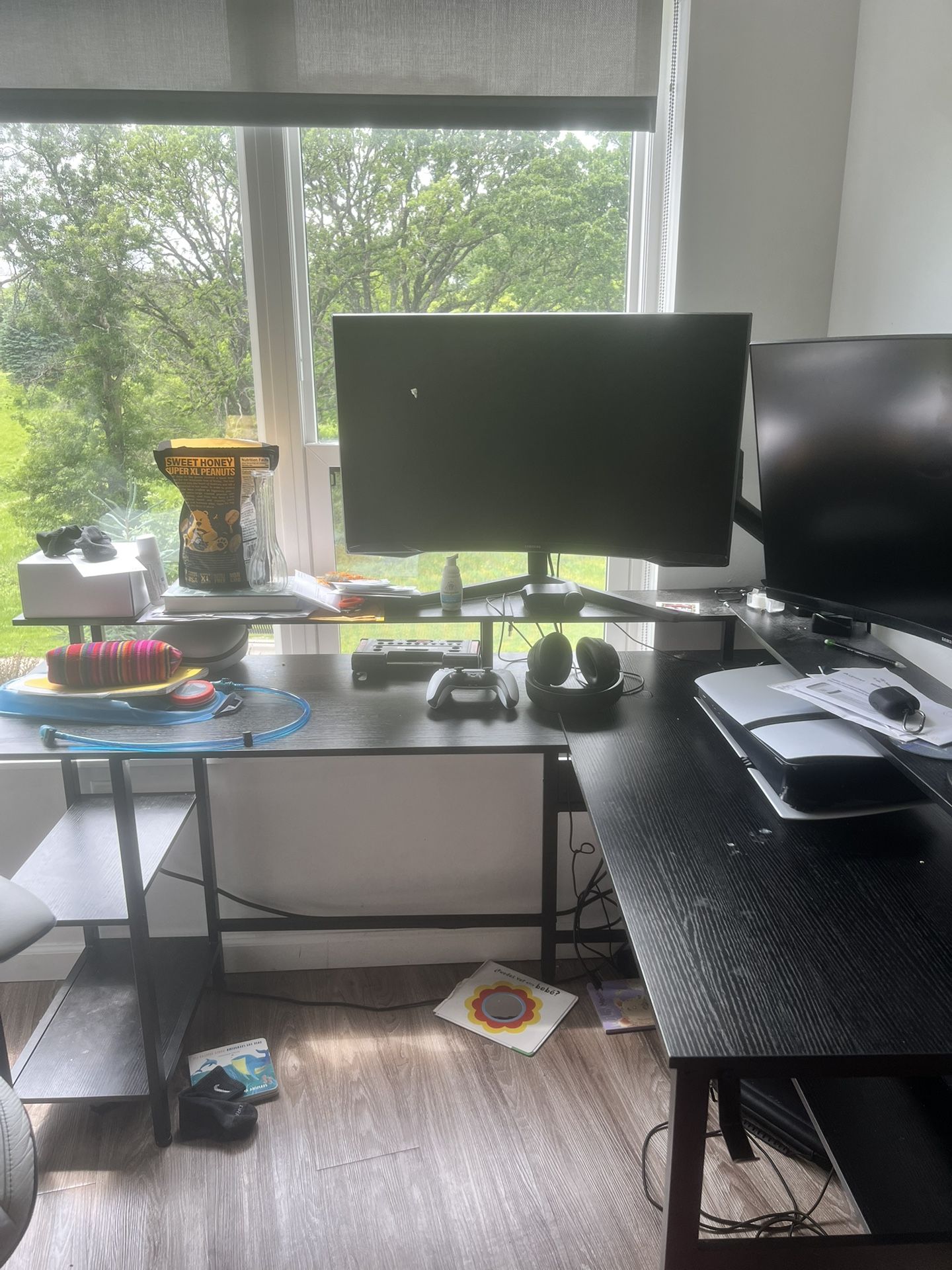 Desk