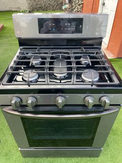 LG Stove