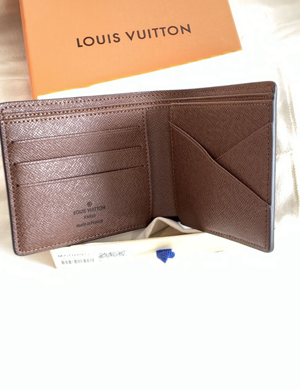 Brown Louis Vuitton Zippy WALLET for Sale in Brooklyn, NY - OfferUp