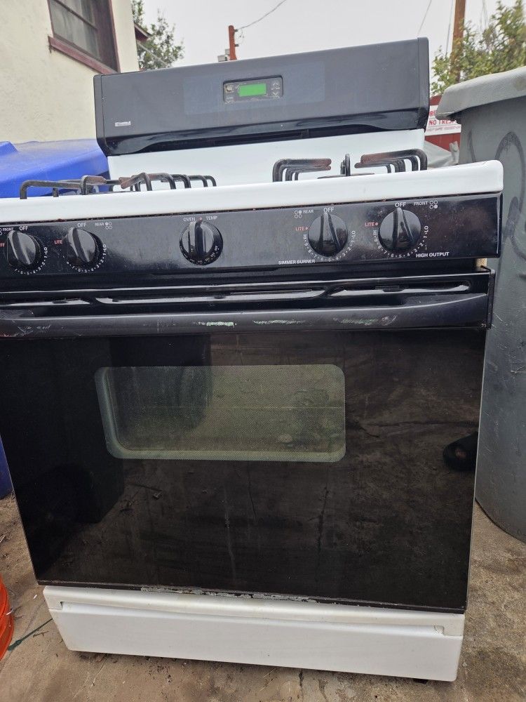 Kenmore Gas Stove