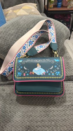 Disney purse