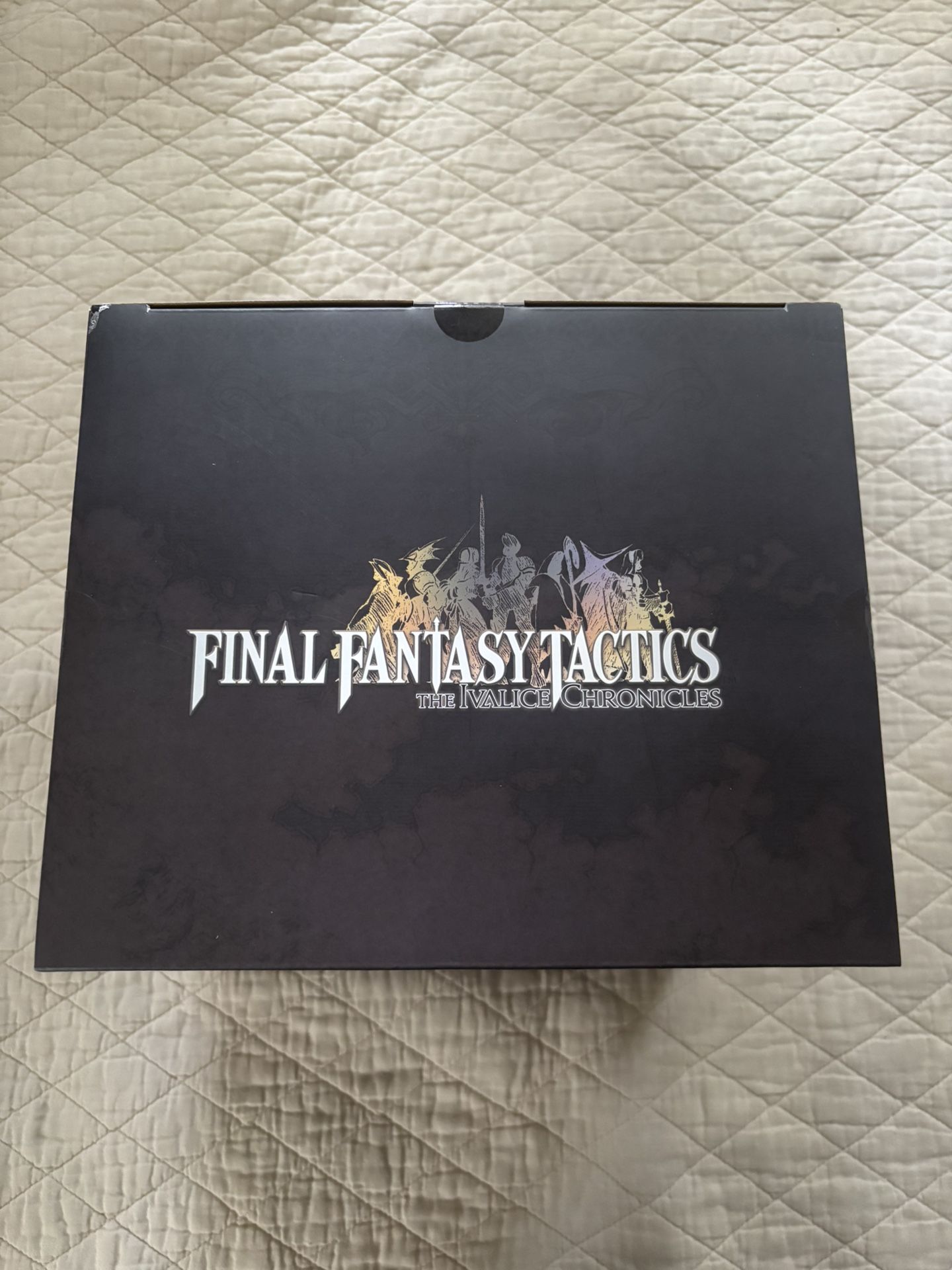 FINAL FANTASY TACTICS The Ivalice Chronicles Collectors Box