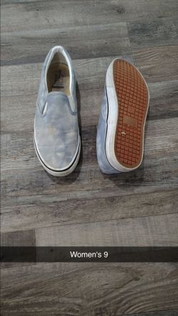CLOTHES  & SHOES