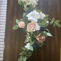 Ling’s navy and dusty Rose wedding aisle decor