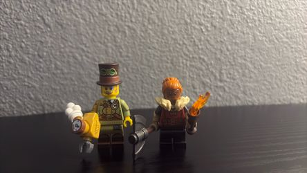 LEGO: Steam Punk Inventor And Dwarf Barbarian
