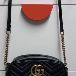 GG Marmont small camera bag