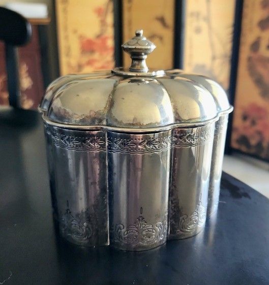 Vintage Godinger Silver Plate Baroque Casket Keepsake Box, Engraved Details