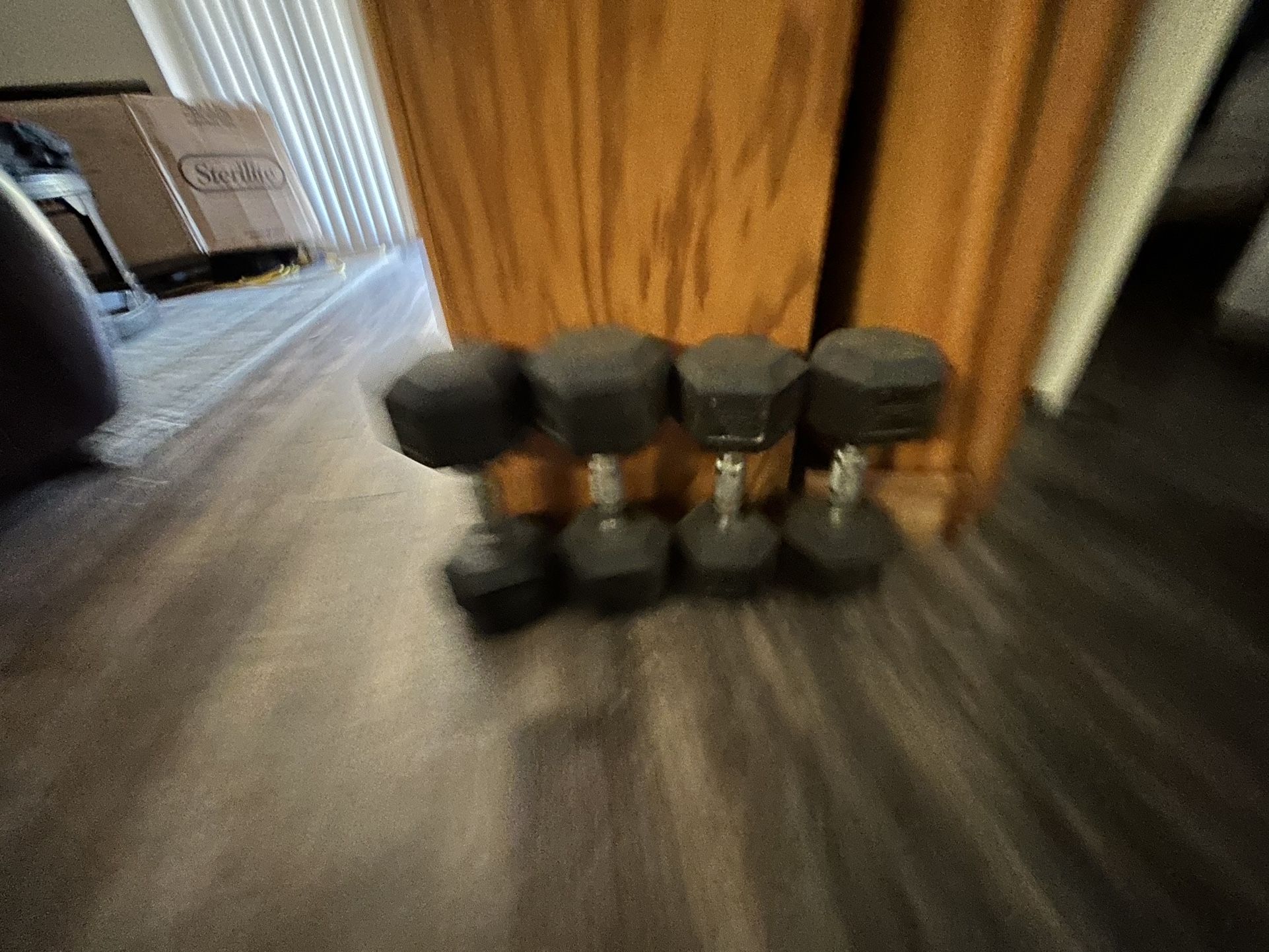 Solo Flex Machine , Dumbbells , Weight Bench , Curl Bar , Straight Bar , Hexagon Bar , Free Weights Included