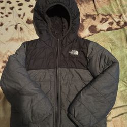 Boys North face Jacket Size 6T
