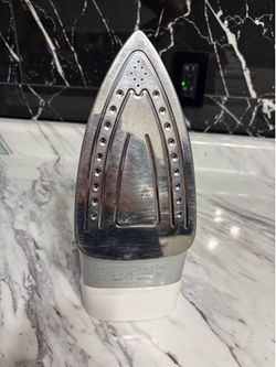 Hamilton Beach iron