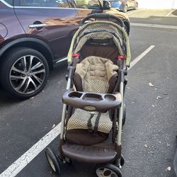 Stroller 