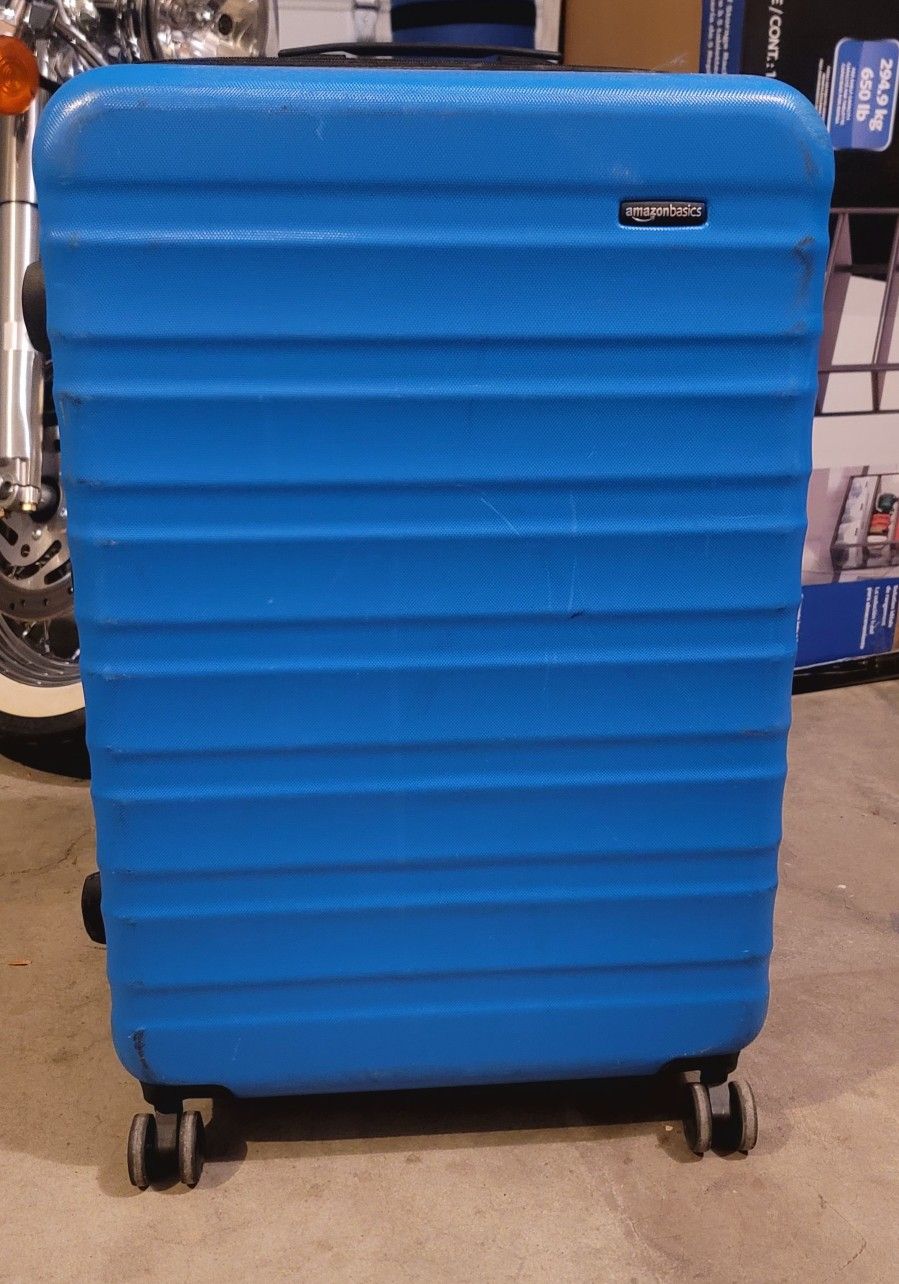 Amazon Basics 30" Hardside Large Checked Luggage, Hardshell Suitcase