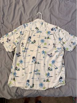 Disney Parks x Tommy Bahama Mickey Tropical Button-Down (Men’s L)