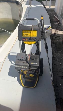 Champion 3200 PSI Gas Pressure Washer