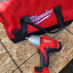 
Milwaukee M18 18-Volt Lithium-Ion Cordless 1/2 in. Impact Wrench W/ Friction Ring (Tool-Only)

