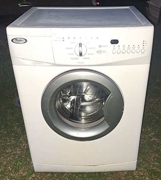 Small Compact 24" Whirlpool Front Loader Washing Machine 2 Cu. Ft