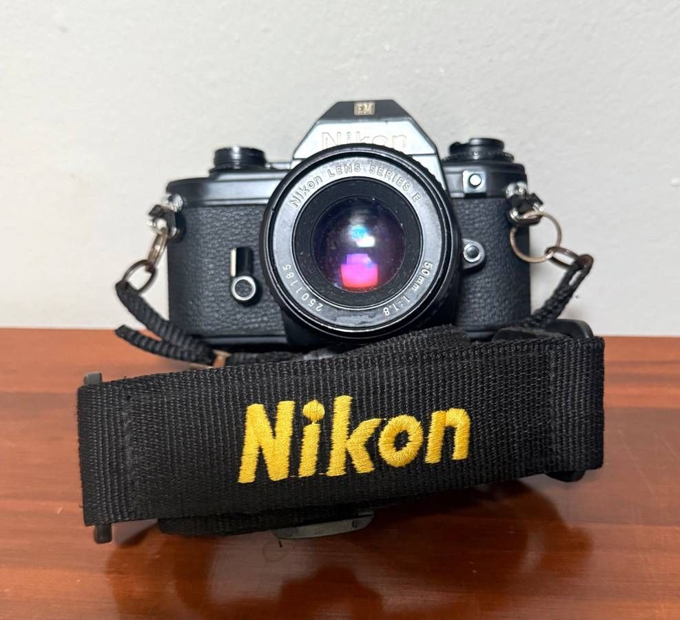 Vintage Nikon EM 35mm SLR Film Camera With Series E 50mm f/1.8 Lens