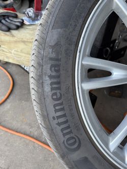 Tire 225/45/19 Continental