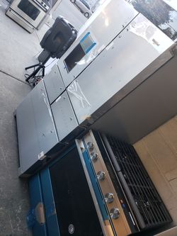 whirlpool set five door fridge microwave stove slide in convention open box new 1 year company warranty delivery available small fee