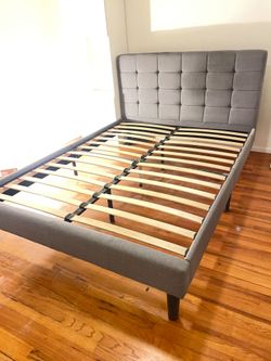 Queen headboard n frame