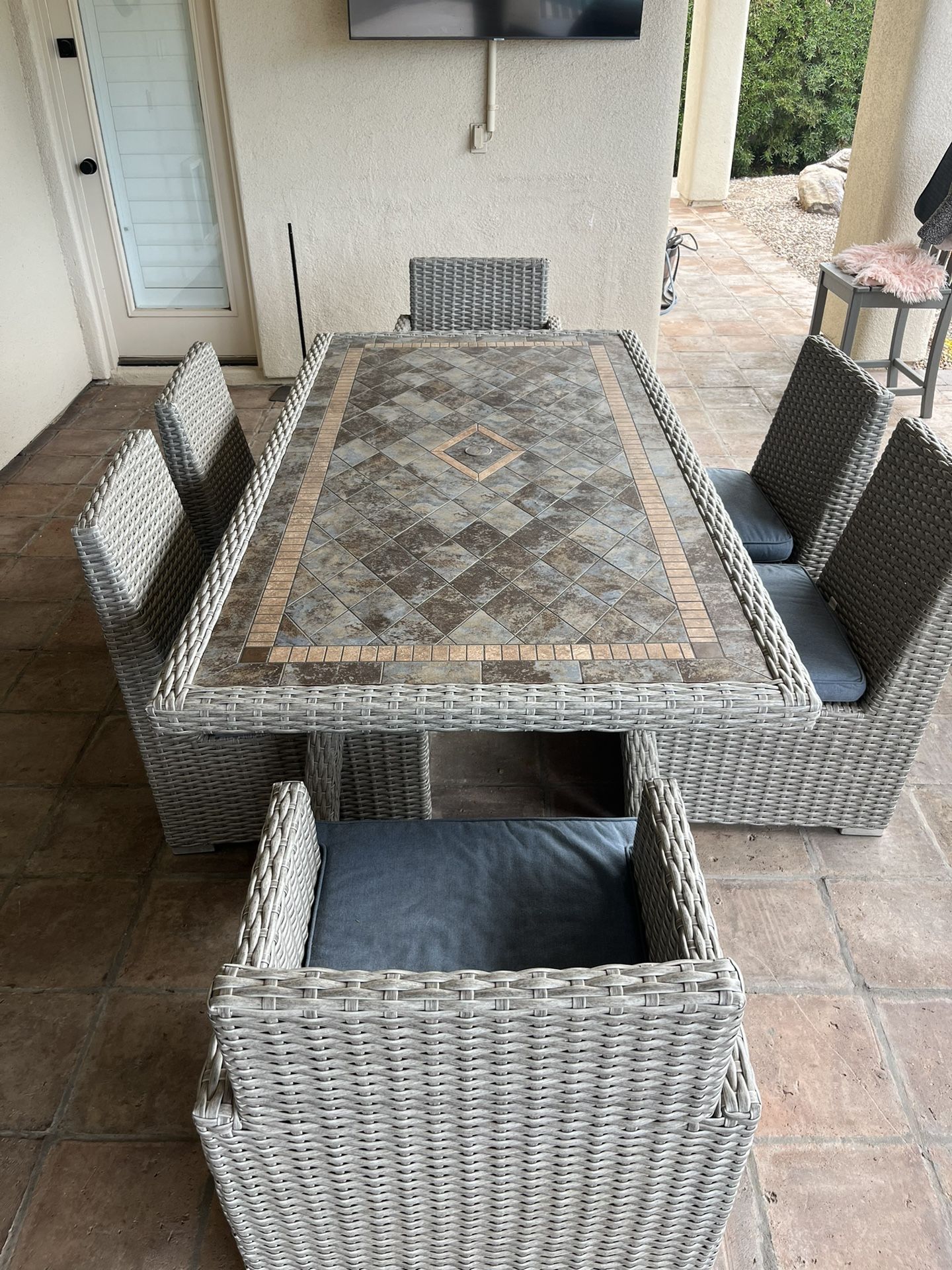 7 Piece Patio Dining Set