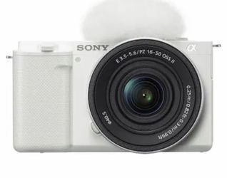 Sony - Alpha ZVE10: APS-C Content Creators’ Camera - White