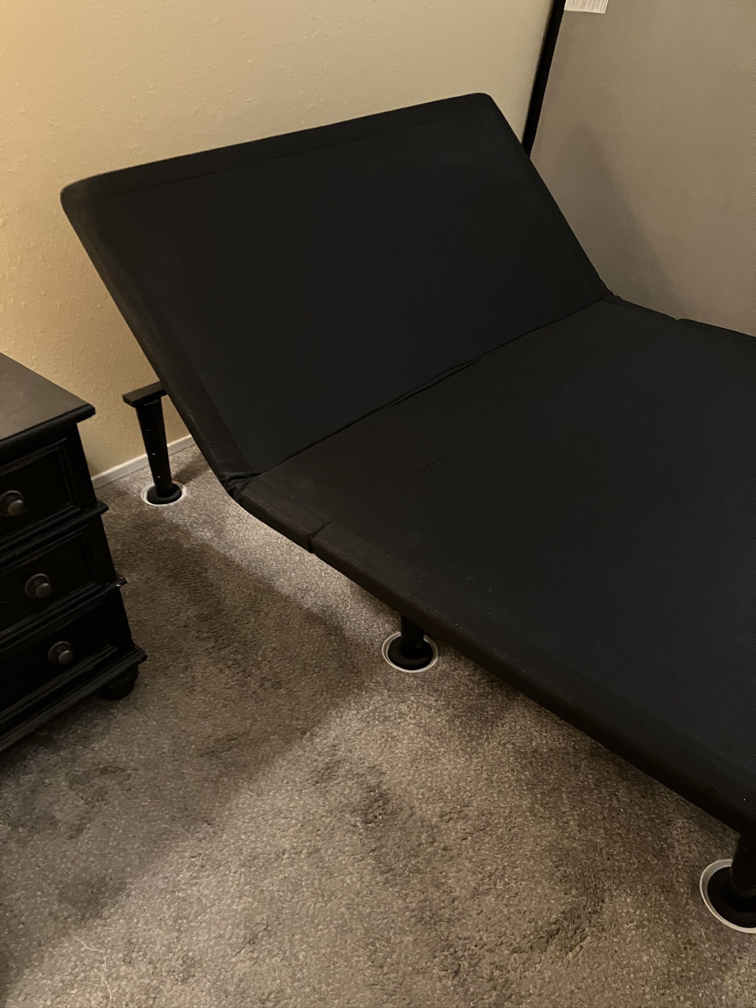 Ashley platform electric adjustable full bed with remote
