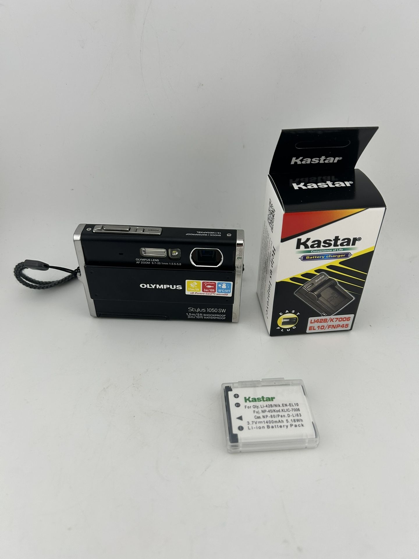 Olympus Stylus 1050 SW 10.1 MP Digital Camera Batt + Charger