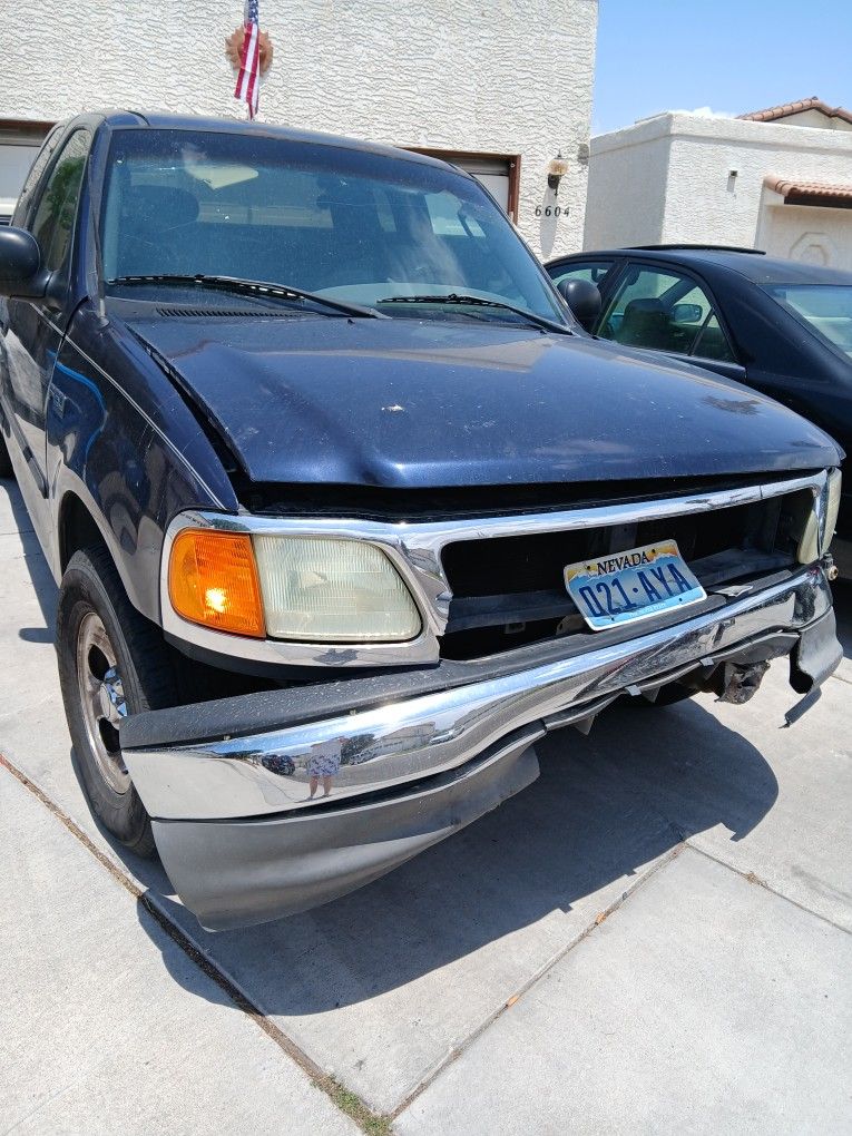 2004 F150 Engine N Transmission