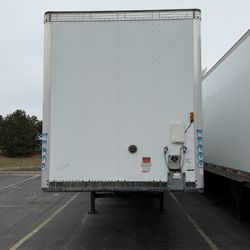 2013 Vanguard Dry Van Semi Trailer
