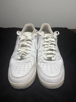 Used Air Force 1’s size 11