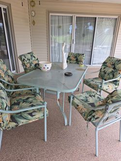 Patio set