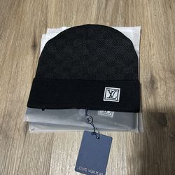 LV Beanie 45$📲