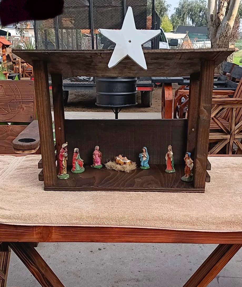 Pesebre Navideño ✝️ Nativity Scene (No Incluye El Nacimiento )