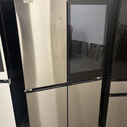 (A few dents so i Give Better Deal ) 🔥 SAMSUNG big screen 📺 Refrigerator - Family Hub 