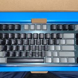 87 key wireless mechanical keyboard(backlit)