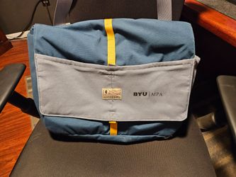 Cotopaxi Messenger