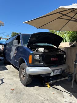 2001 GMC Savana