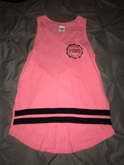 VS Pink Tank size small
