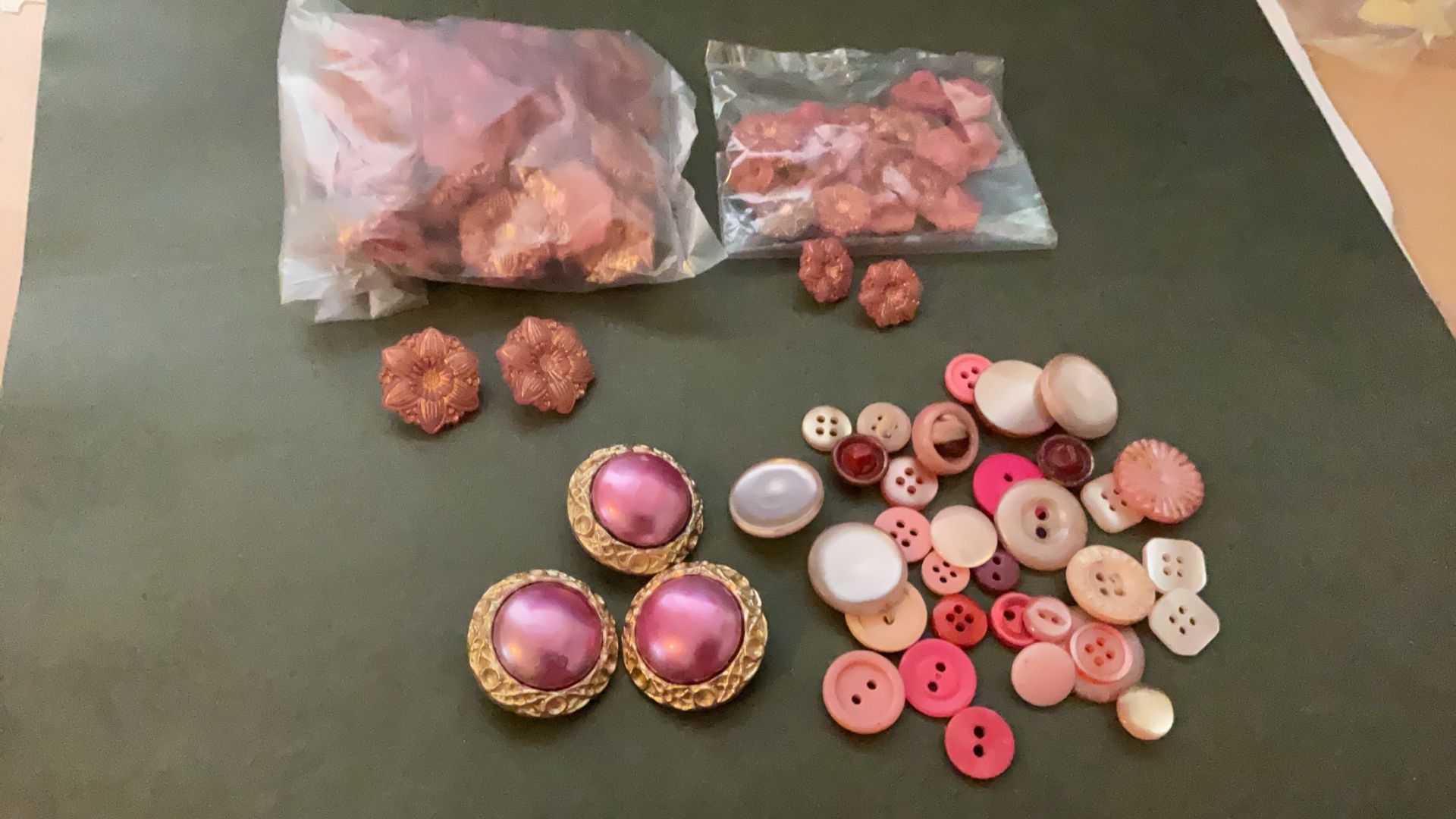 Assorted Vintage Buttons
