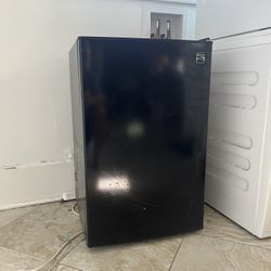 Kenmore Mini Fridge