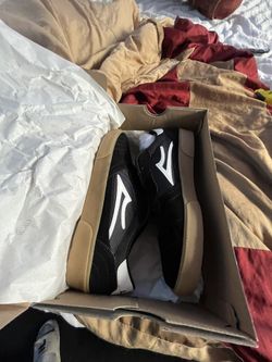 Lakai Cambridge Shoes Unworn!