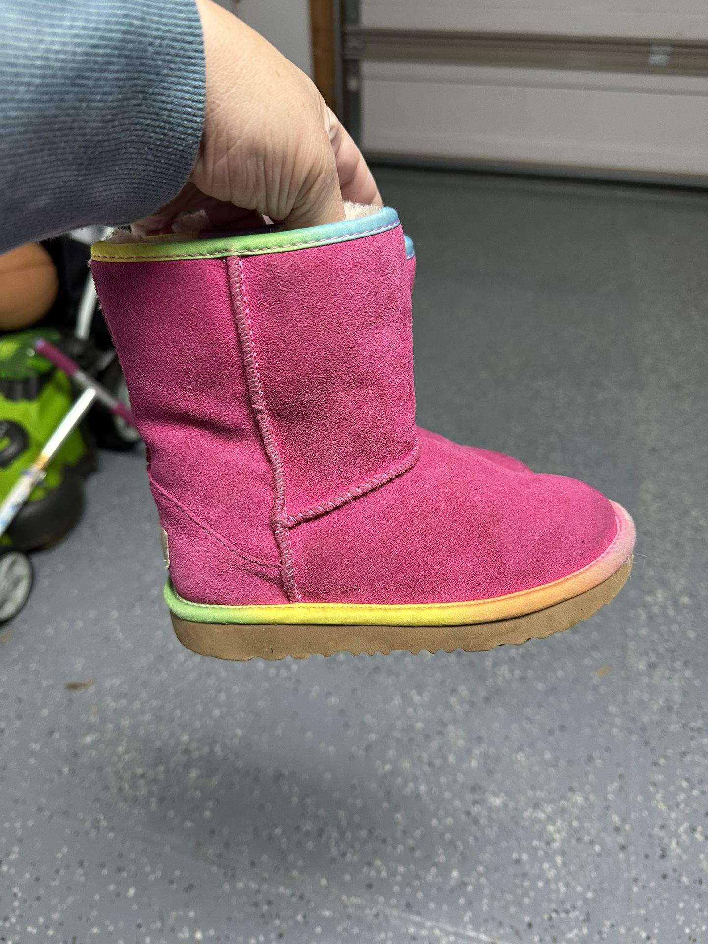 Toddler 13 Uggs