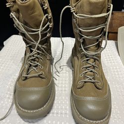 Brand New! Danner USMC RAT HOT Military Combat Boots. Made in USA. Size 7.5