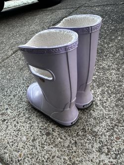 Bogs girls Boots Size 2, Lilac 