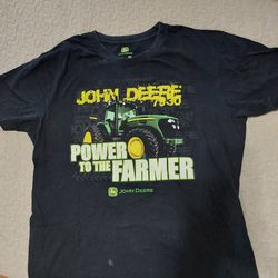 John Deere lot( 3 items)