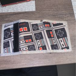 Simple Wallet Nintendo 2017 