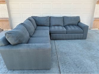 Sectional Couch-Free Delivery
