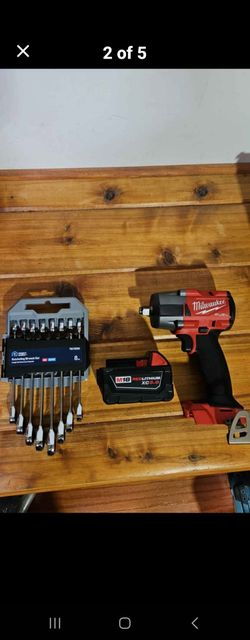 Milwaukee M18 'Fuel' 1/2" impact wrench, ratcheting.wrench set, battery