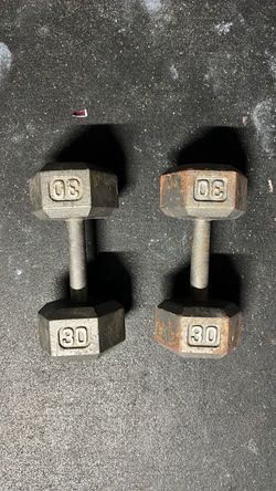 2 30lb dumbbells